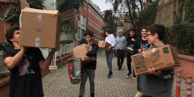 Ulus Lise Sokaklar Isındı