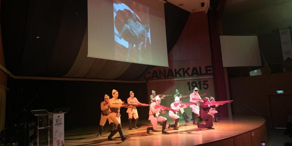 Ulus ve Bahçeşehir Kampüsü öğrencilerimiz, senaryolu sunumları ile I. Dünya Savaşı içinde...