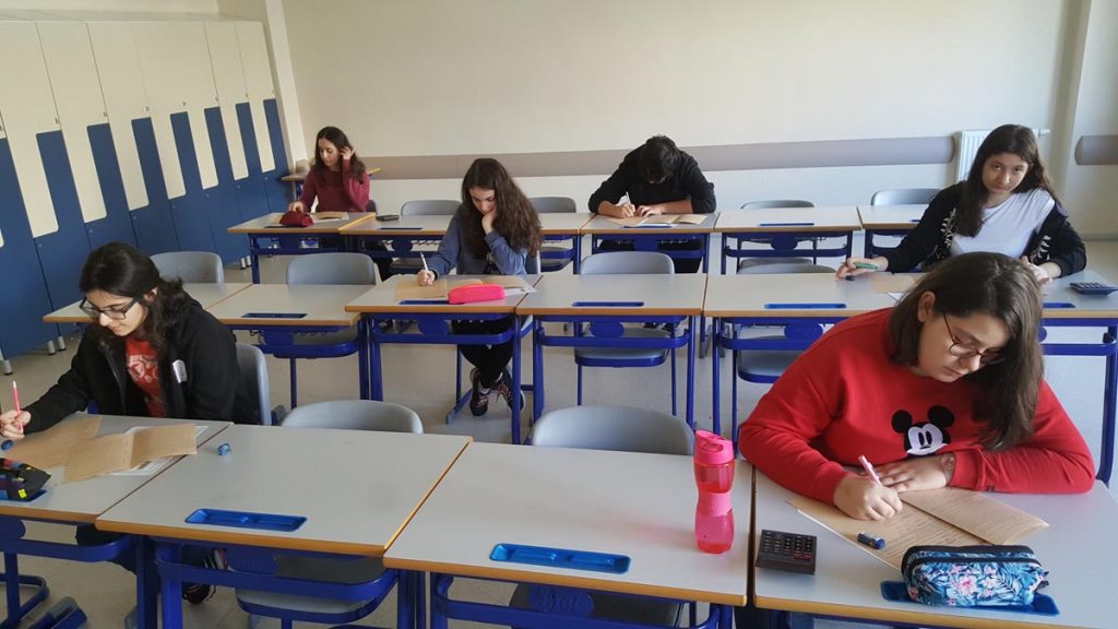 Kanada Waterloo Üniversitesi Matematik ve Bilgisayar Eğitim Merkezi (CEMC) tarafından düzenlenen...