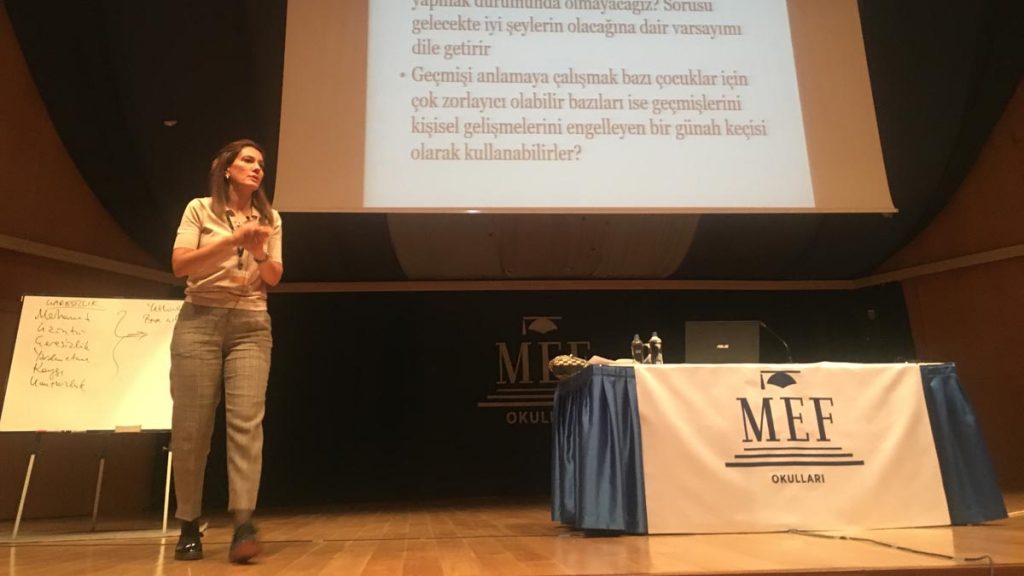 MEF Okulları olarak öğretmenlerimize yönelik eğitimlerimize...