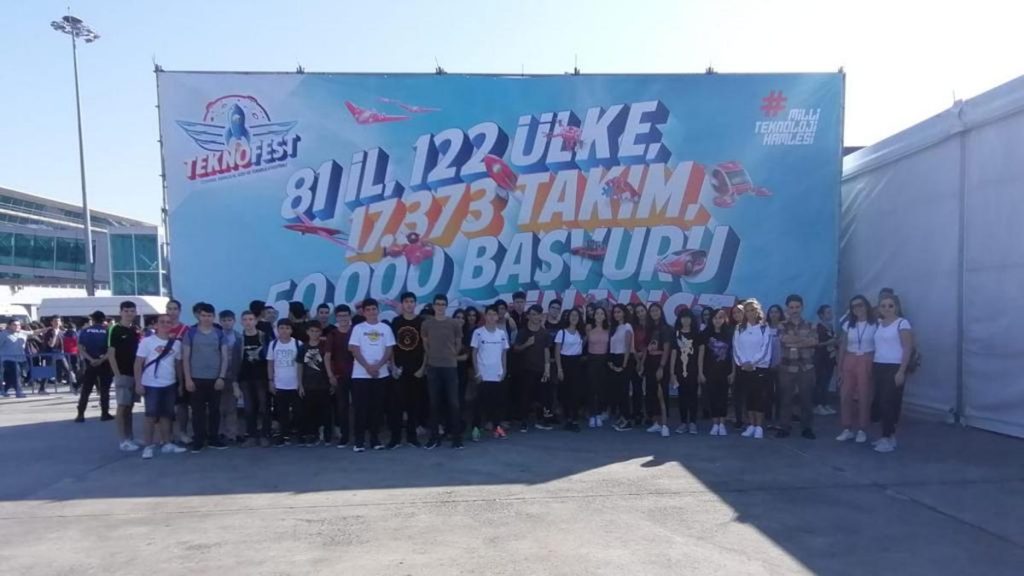 Bahçeşehir Kampüsü Lise Hazırlık, 9 ve 10. sınıf öğrencilerimiz...
