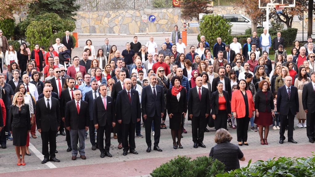 Onur Konuğumuz 26. Genelkurmay Başkanı Sn. İlker Başbuğ’un ve anaokulundan üniversiteye her kademedeki öğrencilerimi...