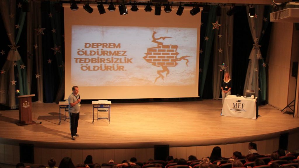 Bahçeşehir Kampüsü öğrencilerimize; Coğrafya ve Beden Eğitimi öğretmenlerimiz tarafından...