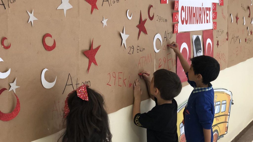 Ulus Kampüsü 1. sınıf öğrencilerimiz, 29 Ekim Cumhuriyet Bayramı etkinlikleri kapsamında...