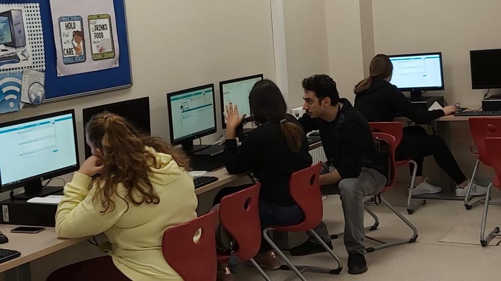 MEF Okulları ile Kanada Upper Canada Milli Eğitim Müdürlüğü arasında imzalanan akademik ortaklık anlaşması...
