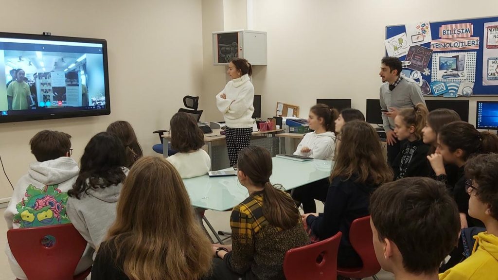 Global Scholars etkinliğindeki Bahçeşehir Kampüsü 7 ve 8. sınıf öğrencilerimiz...