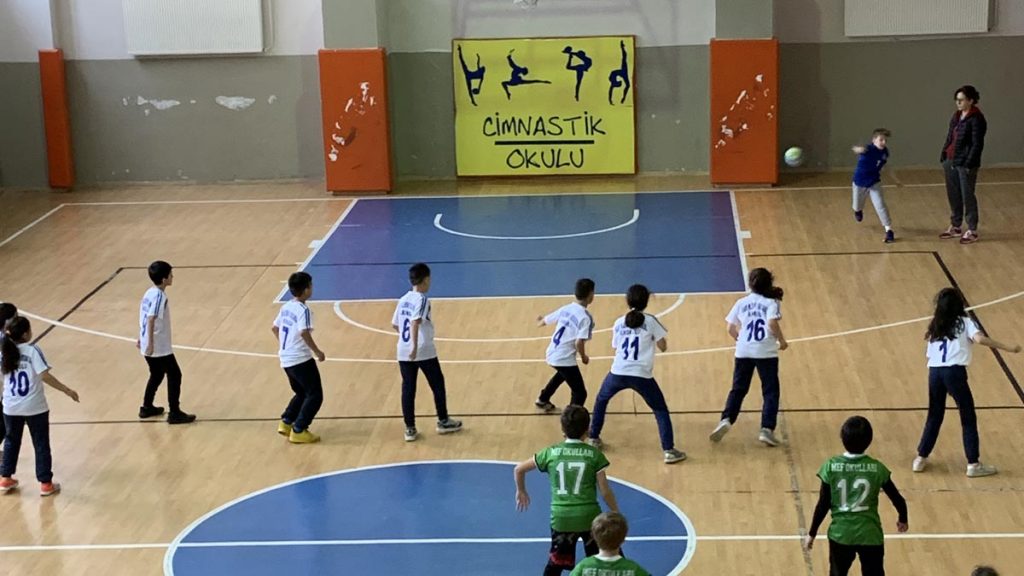 Ulus Kampüsü İlkokul 4. sınıf öğrencilerimiz, İstanbul Okul Sporları Geleneksel Çocuk Oyunları kapsamında...