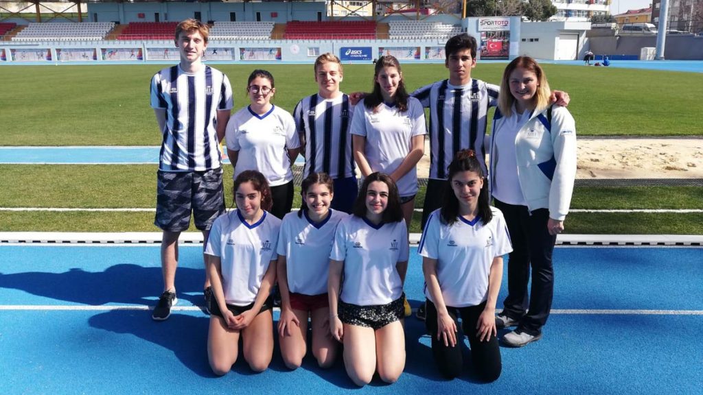 Ulus Kampüsü Lisesi öğrencilerimiz yeni bir spor başarısına imza attılar...