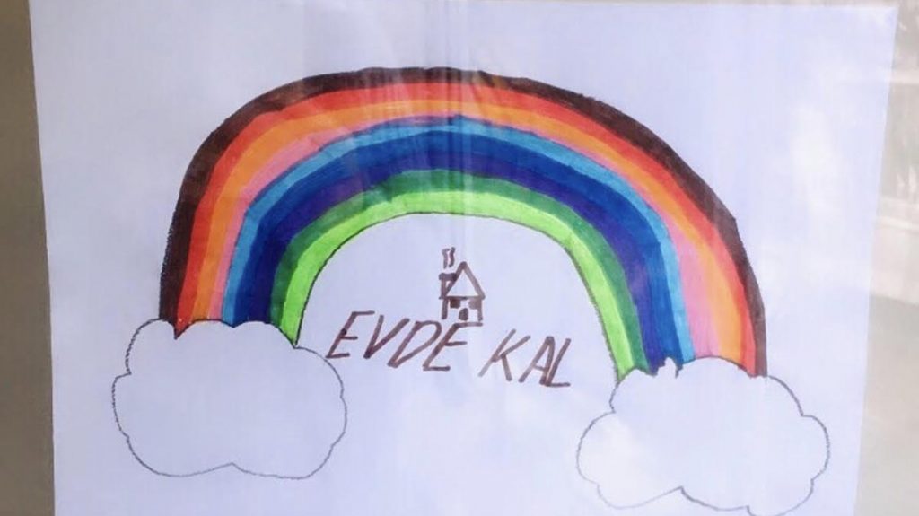 Ulus Campus Grade 1 English students TAKE ACTION with “The Cheerful Window Campaign.”...
