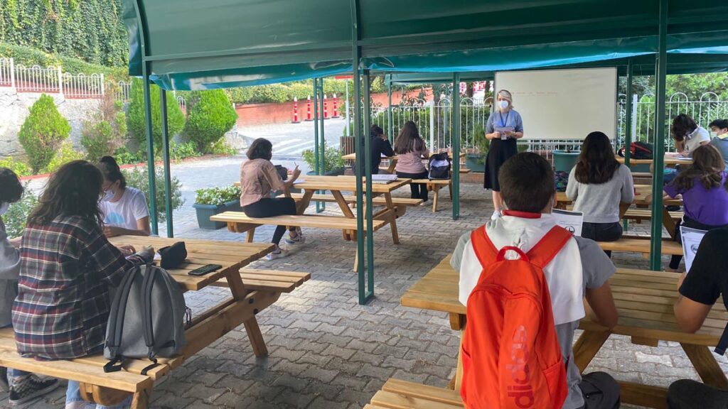 Ulus Kampüsü Anadolu Lisesinde açık alan derslerimiz başladı...