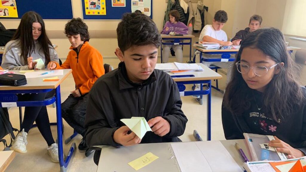 Bahçeşehir Kampüsü 8. sınıf öğrencilerimizle matematik dersinde...