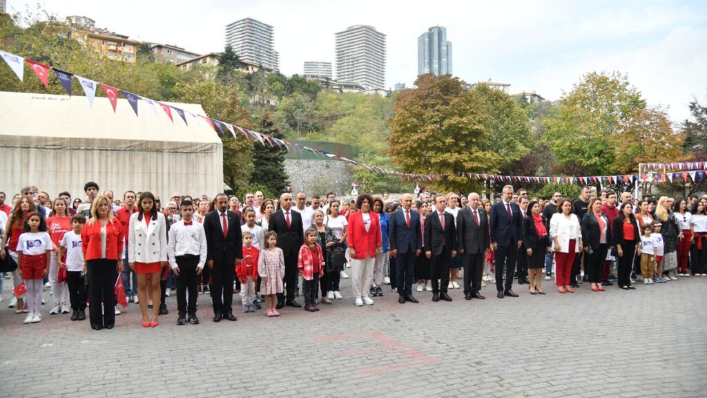 Ata’mızın “geleceğimizin ışıklı çiçekleri” dediği ve cumhuriyetimizi...