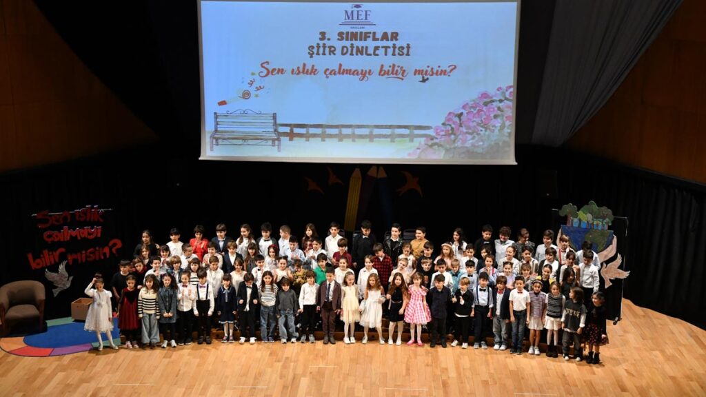 3. sınıf öğrencilerimizle “Sen Islık Çalmayı Bilir misin?” adlı şiir kitabımızı keyifle okuduk...