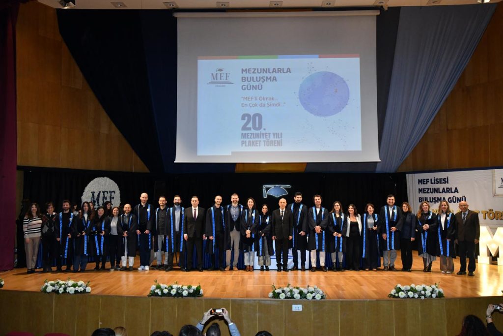 Geleneksel MEF Lisesi Mezunlarla Buluşma Günü kapsamında aklı ve bilimi rehber edinerek Atamızın yolunda ilerleyen...