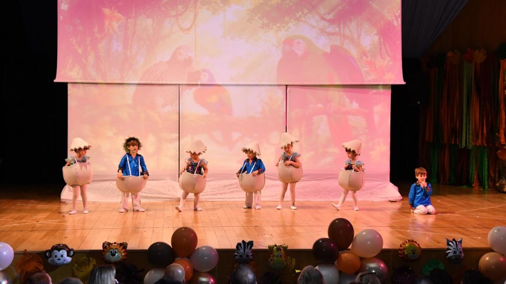 Yıl boyunca keşfeden, sorgulayan ve iş birliği içinde öğrenen Ulus Kampüsü Anaokulu öğrencilerimiz; dans, ritim ve koro performanslarıyla...